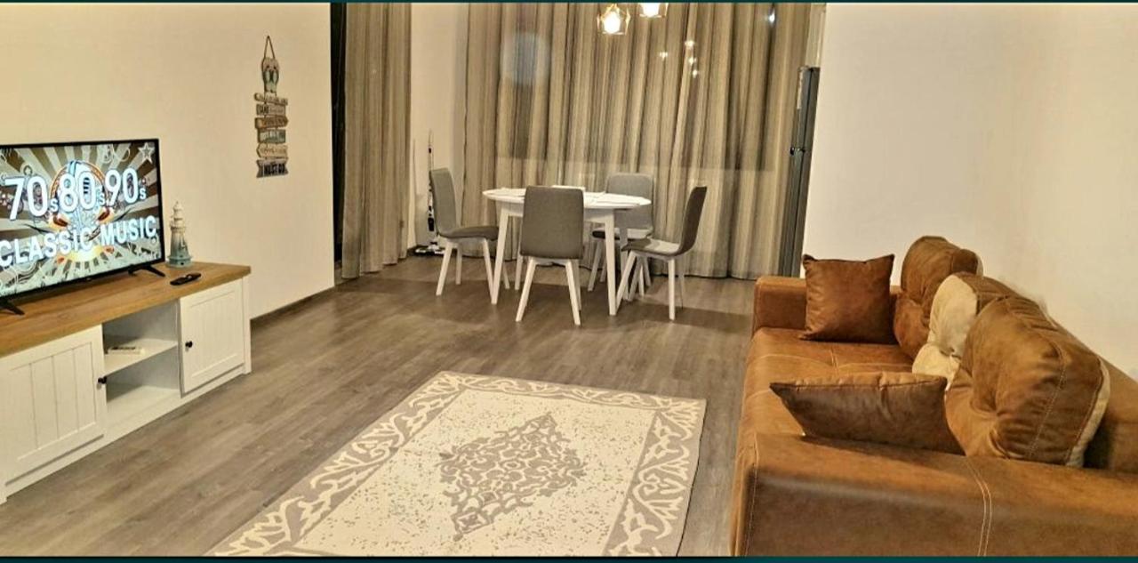 Apartament Max Mamaia Nord Apartamento Năvodari Exterior foto